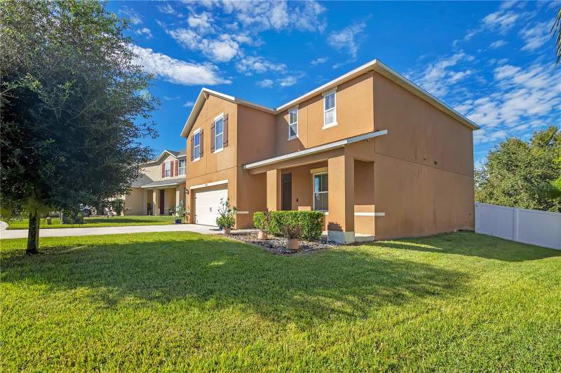 4 bedroom Single Family Residence at 2150 Rockmart Loop, Tavares Lane Park Ridge Ph A, Tavares — photo 2