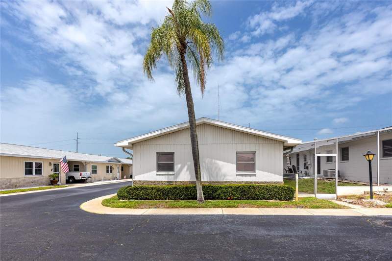 2 bedroom Condominium at 12400 Park Boulevard #417, Seminole Hill Villas, Seminole — photo 3