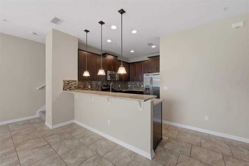 3 bedroom Townhouse at 15613 Orange Harvest Loop, Hickory Hammock Ph 1C, Winter Garden — photo 5