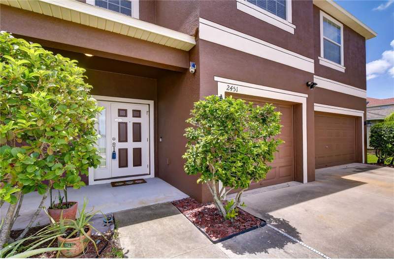 6 bedroom Single Family Residence at 2451 Dakota Rock Drive, River Bend Ph 4B, Ruskin — photo 5