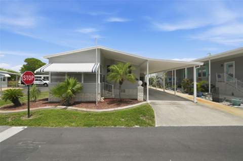 6907 Americana Drive #101, St Petersburg FL - photo 19 of 32