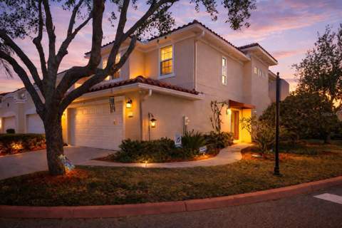 208 Valencia Circle, St Petersburg FL - photo 6 of 6
