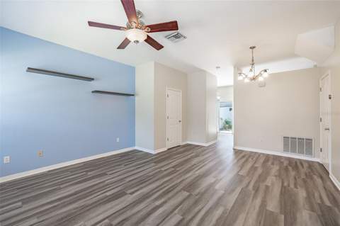 4310 Fincastle Court, Tampa FL - photo 6 of 6