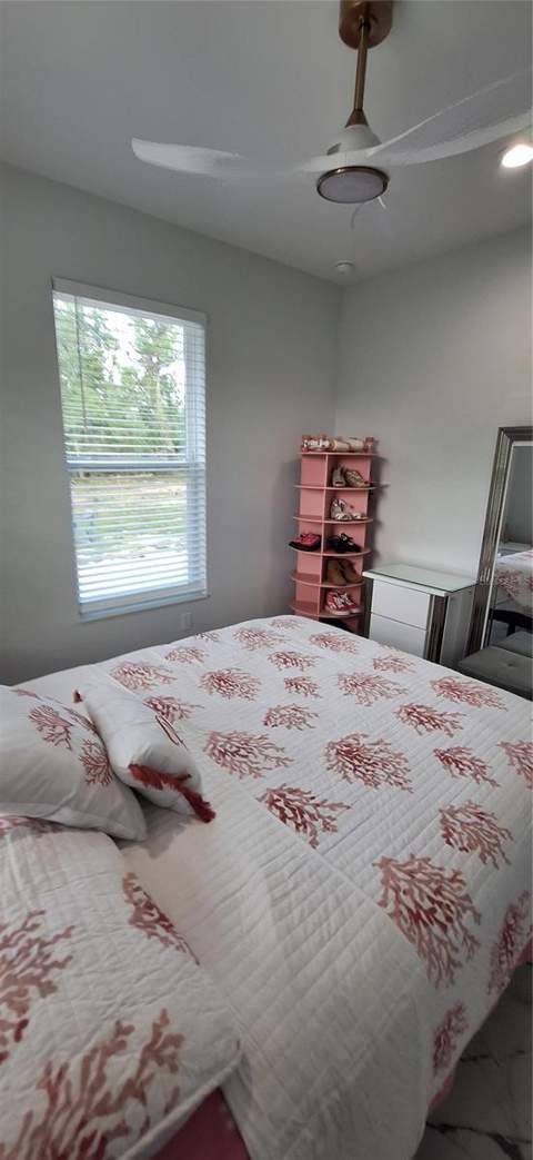 7242 Elaine Drive, Webster FL - photo 13 of 33