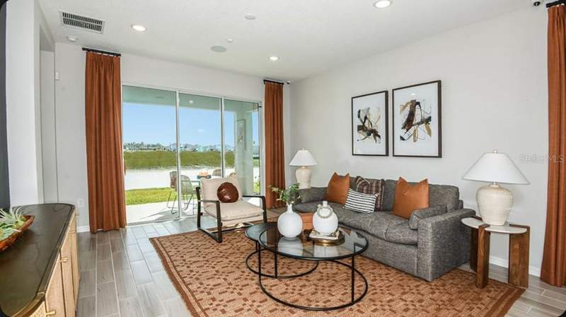 3 bedroom Single Family Residence at 5049 Lost Key Place, The Waters At Center Lake Ranch, St Cloud — photo 3