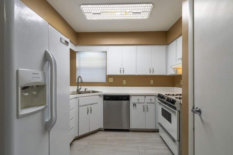 2 bedroom Single Family Residence at 4224 NW 87th Lane, Turkey Creek Forest, Gainesville — photo 5