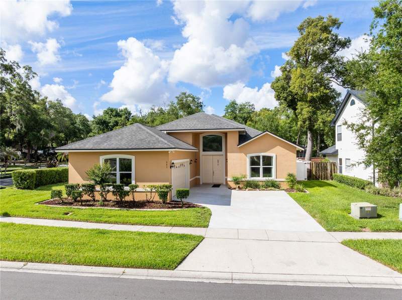 3 bedroom Single Family Residence at 683 Oak Hollow Way, Country Creek Estates, Altamonte Springs — photo 2