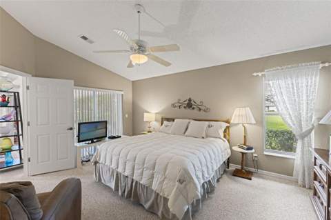 9419 New Orleans Drive, Weeki Wachee FL - photo 12 of 47
