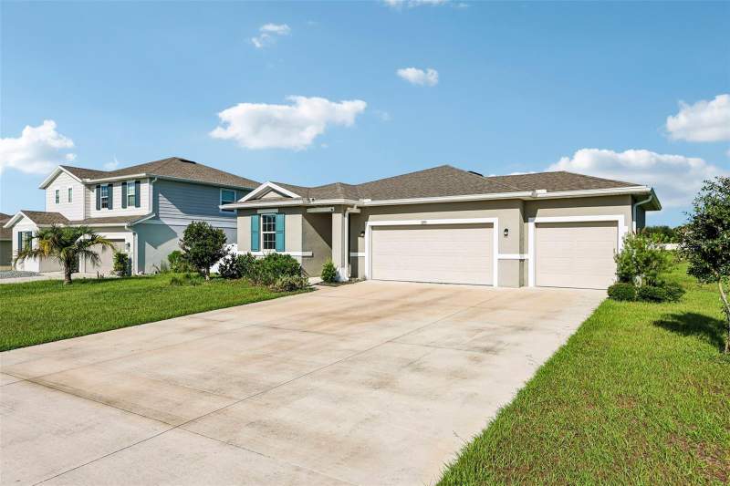 3 bedroom Single Family Residence at 31719 Broadwater Avenue, Seasons/Pk Hill, Leesburg — photo 2