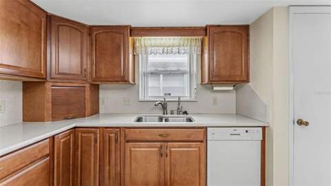 450 Nighthawk Drive, Lakeland FL - photo 6 of 6