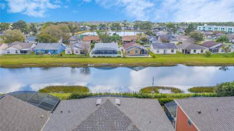 182 Hideaway Beach Lane, Kissimmee FL - photo 7 of 84