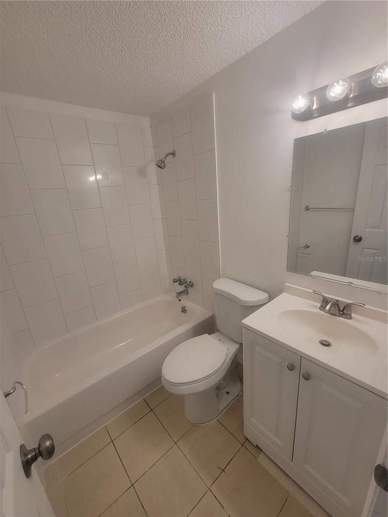 1 bedroom Villa at 4922 Filner Street, New Port Colony 06 Way, New Port Richey — photo 3
