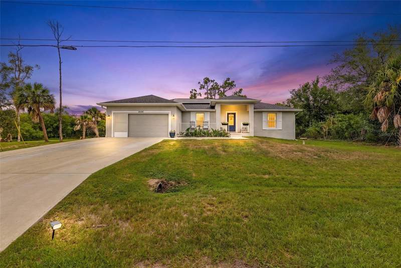 3 bedroom Single Family Residence at 14330 Maidstone Avenue, Port Charlotte Sec 093, Port Charlotte — photo 2