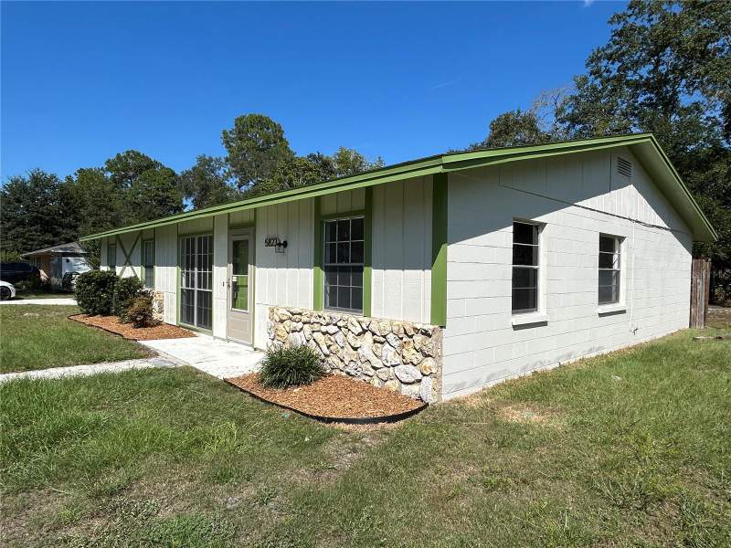 3 bedroom Single Family Residence at 5823 NW 26th Street, Northwood Pines, Gainesville — photo 2