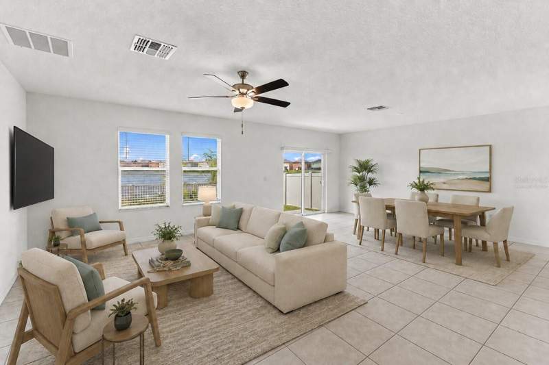 6 bedroom Single Family Residence at 5375 Blue Horizon Way, Berry Bay, Wimauma — photo 2