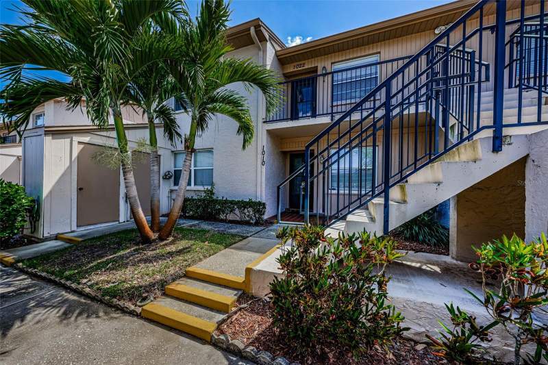 1022 BOWSPRIT LANE #1022 home for sale in Holiday Lake Villas Condo