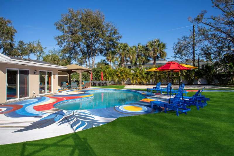 5 bedroom Single Family Residence at 1980 1st Avenue, Lake Judy Lee Sub, Largo — photo 2