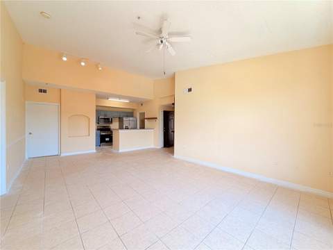 5500 Metrowest Boulevard #14-308, Orlando FL - photo 8 of 14