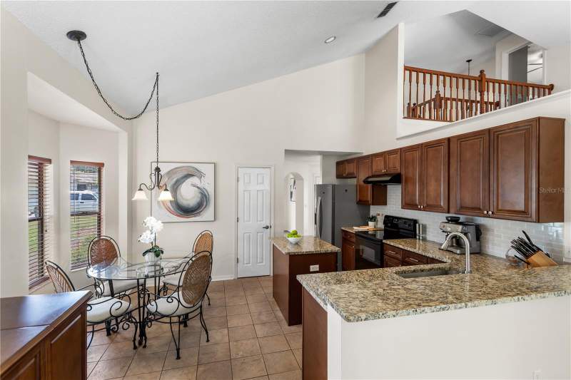 4 bedroom Single Family Residence at 3920 RUNNING WATER DRIVE, CHICKASAW TRAILS, ORLANDO — photo 1