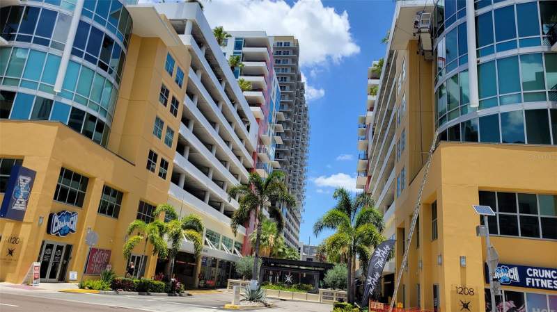 1120 E KENNEDY BOULEVARD #1217 home for sale in Grand Central At Kennedy Resid