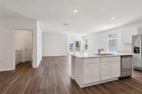 4002 Limeklin Falls Loop, Davenport FL - photo 7 of 32