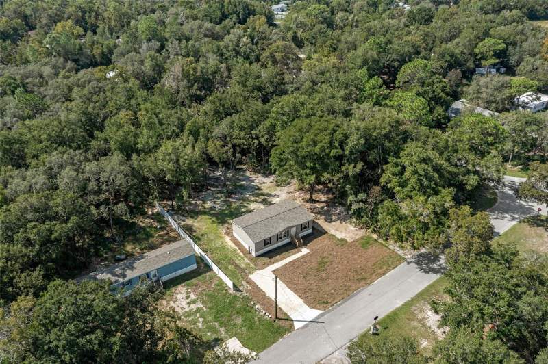 3 bedroom Manufactured Home at 6612 W Grant Street, Homosassa Unit 10, Homosassa — photo 4