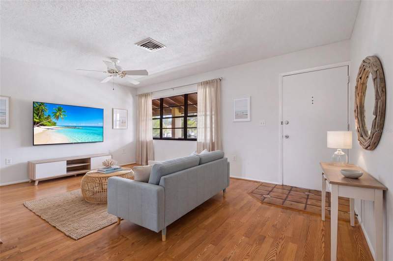 1 bedroom Condominium at 10 Quails Run Boulevard #8, Quails Run I, Englewood — photo 5