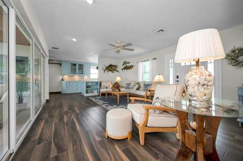 1626 Sea Breeze Drive, Tarpon Springs FL - photo 23 of 99