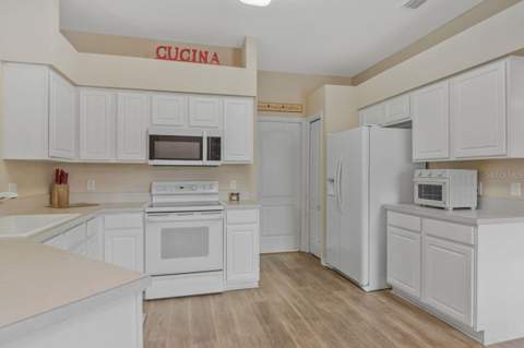 2635 Eagle Greens Drive, Plant City FL - photo 10 of 50