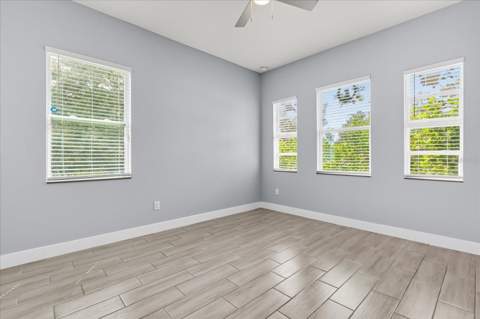 423 Vernon Court, Kissimmee FL - photo 22 of 37