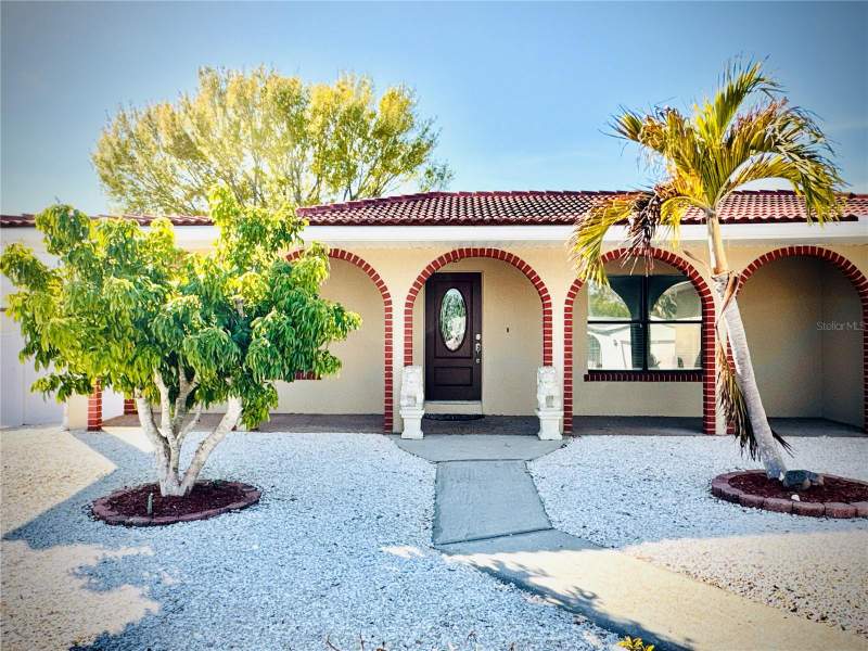 3 bedroom Single Family Residence at 6512 Manila Palm Way, Sabal Key Unit 2, Apollo Beach — photo 3