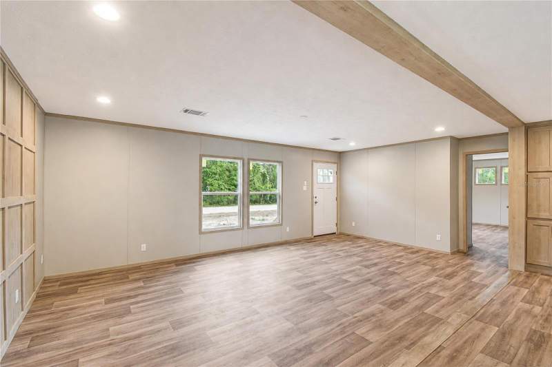 3 bedroom Manufactured Home at 5235 SW 161st Ct Road, Westwood Acres South, Ocala — photo 4