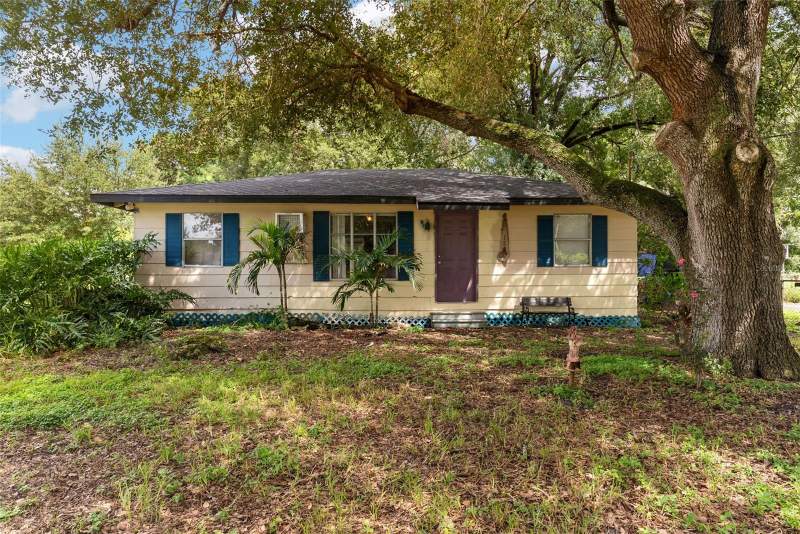 3 bedroom Single Family Residence at 1808 S 86th Street, South Tampa Sub, Tampa — photo 1