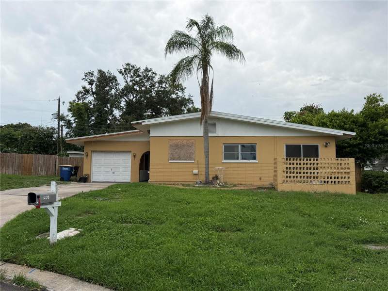 4 bedroom Single Family Residence at 1330 Emily Court, Brookhill Unit 4 Rep, Clearwater — photo 3