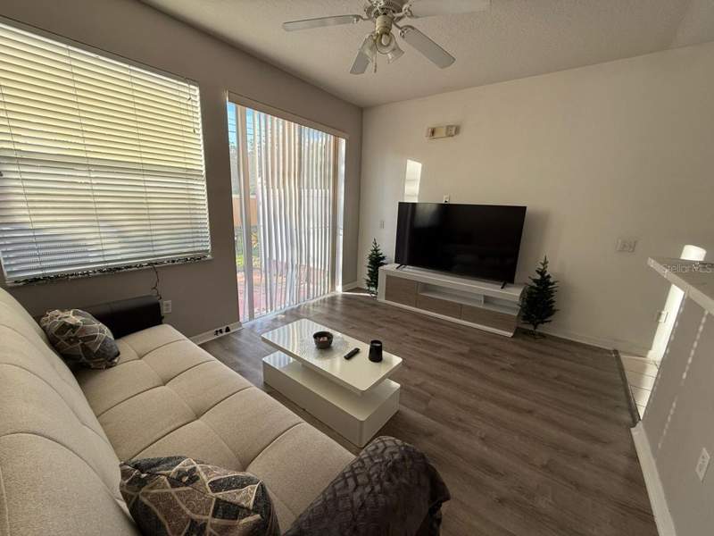 3 bedroom Townhouse at 5210 Paradise Cay Circle, Paradise Cay, Kissimmee — photo 4