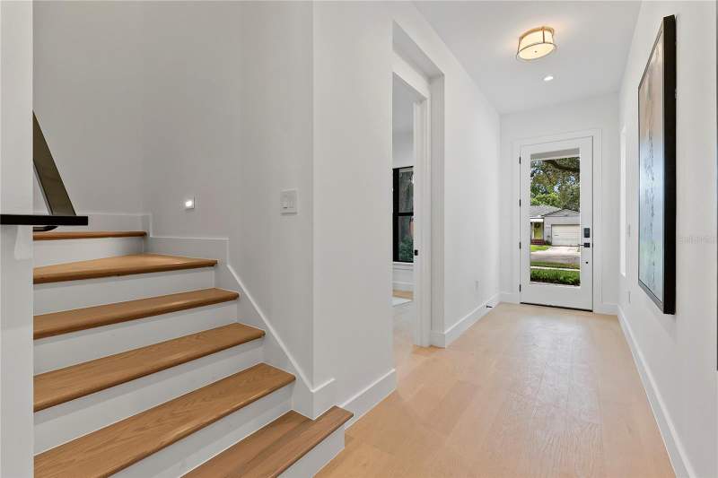 5 bedroom Single Family Residence at 2931 Helen Avenue, Anderson Park, Orlando — photo 2