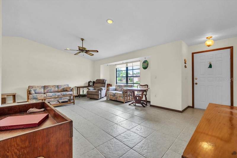 3 bedroom Single Family Residence at 1300 Hinton Street, Port Charlotte Sec 026, Port Charlotte — photo 5