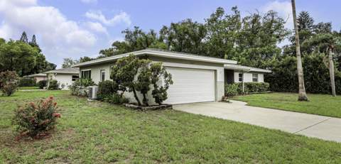 2077 Druid Road, Clearwater FL - photo 6 of 6