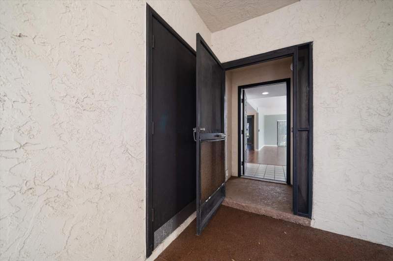 3 bedroom Condominium at 700 Starkey Road #1111, Forestbrook IV Condo, Largo — photo 2