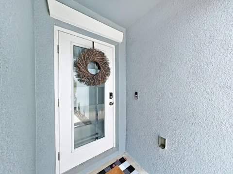5413 Blue Azure Drive, Wimauma FL - photo 6 of 46