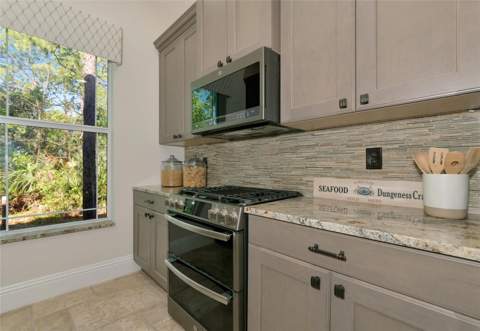 7780 Hidden Creek Loop #103, Lakewood Ranch FL - photo 15 of 43
