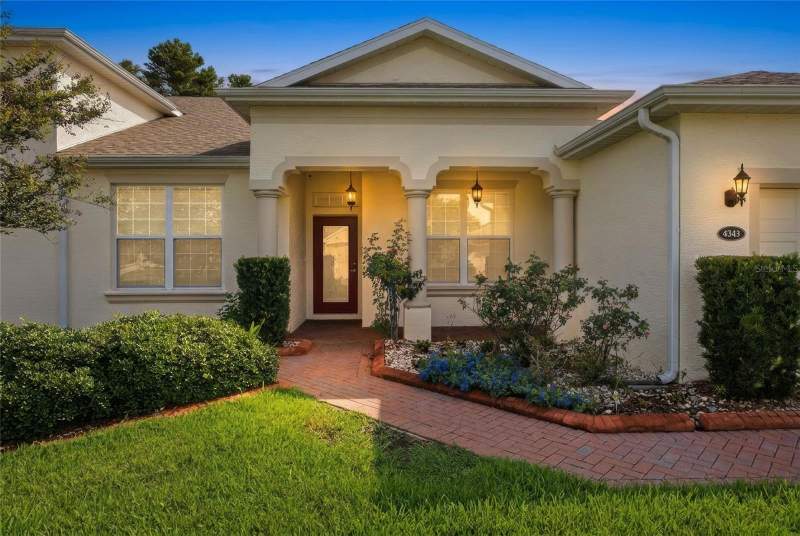 3 bedroom Single Family Residence at 4343 Heritage Trail, Arlington Ridge Phase 2, Leesburg — photo 2
