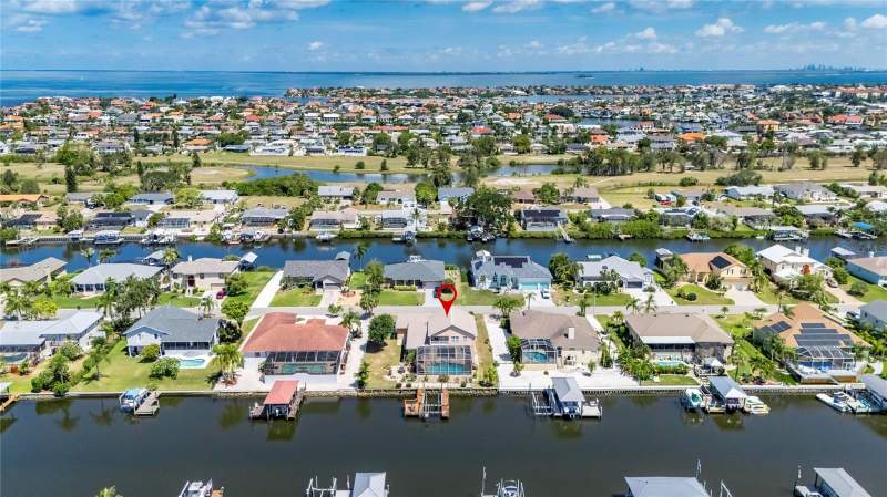 830 GOLF ISLAND DRIVE home for sale in Apollo Beach