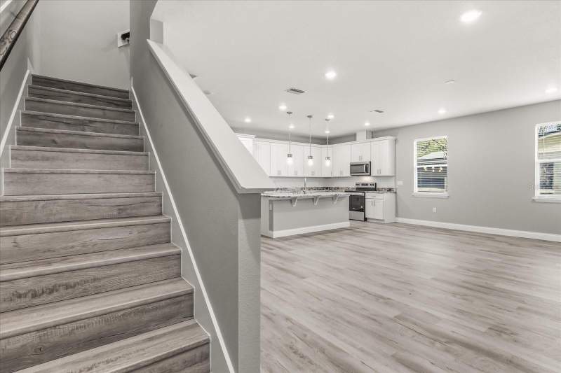 4 bedroom Single Family Residence at 2226 Southwest Road, Bungalow City, Sanford — photo 3