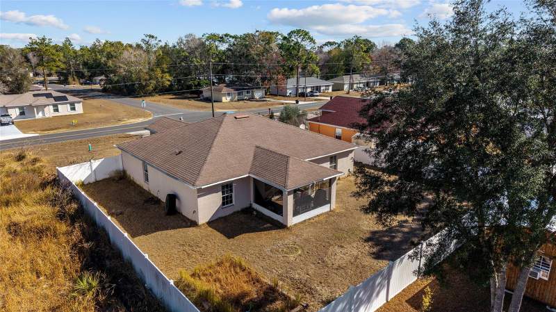 3 bedroom Single Family Residence at 9545 Bahia Road, Silver Spgs Shores Un 16, Ocala — photo 2