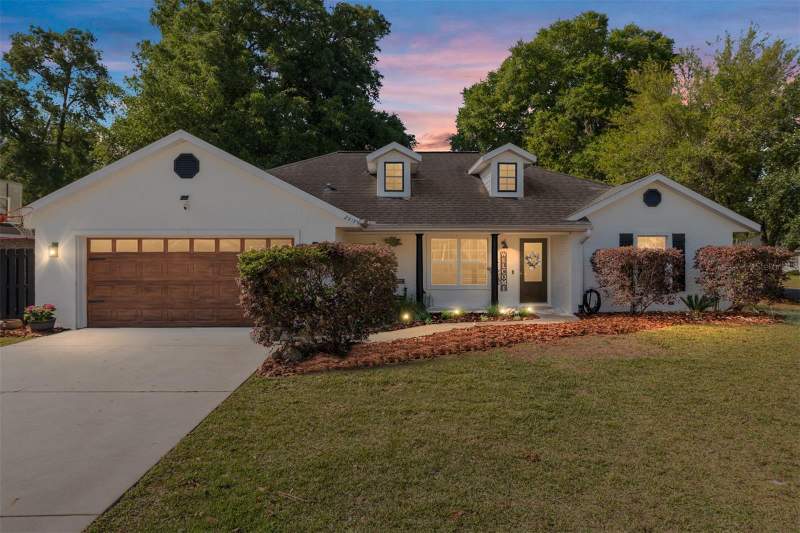 4 bedroom Single Family Residence at 25175 SW 20th Avenue, Villas At Country Way, Newberry — photo 2