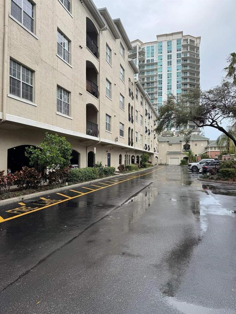 501 KNIGHTS RUN AVENUE #2106 home for sale in Harbour Place City Homes A Con