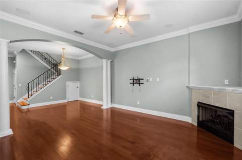 2419 Victoria Gardens Lane, Tampa FL - photo 6 of 6