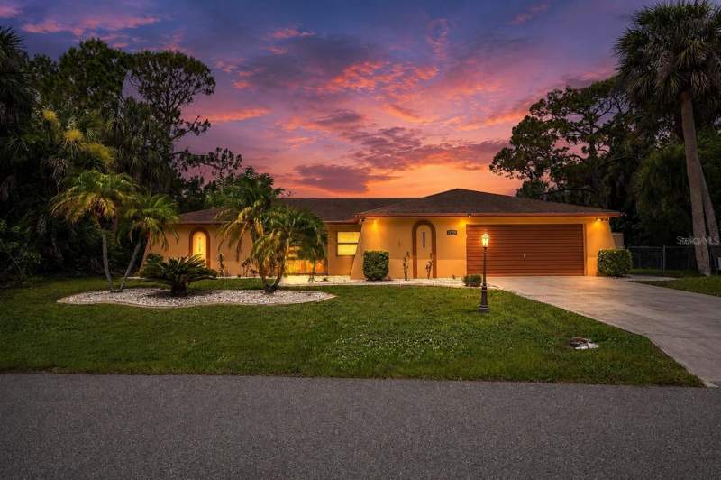 3 bedroom Single Family Residence at 2199 Bendway Drive, Port Charlotte Sec 21, Port Charlotte — photo 3