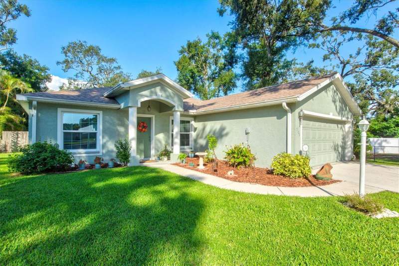 3 bedroom Single Family Residence at 5128 18th Lane, Groveland, Bradenton — photo 2